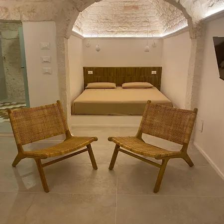 20 Sophia Apartment